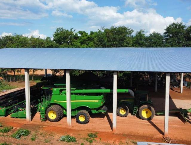 Pré-moldados com Estrutura Metálica